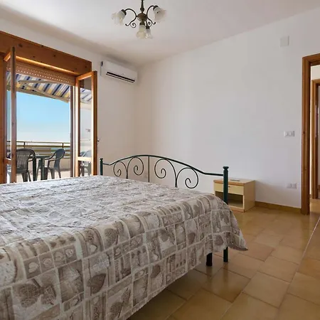 Apartment Isola Dei Conigli By Barbarhouse